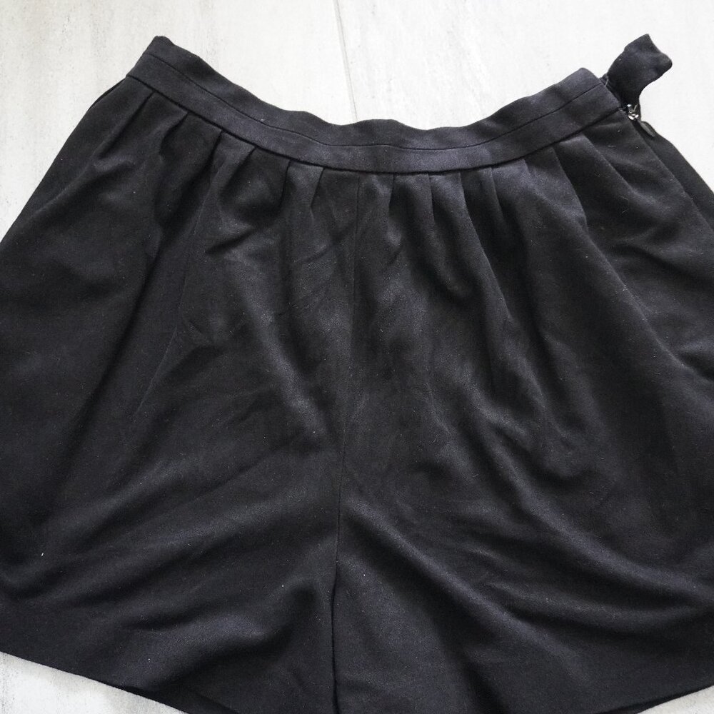 ZARA Trafaluc Light Suede Shorts – Black – Size S